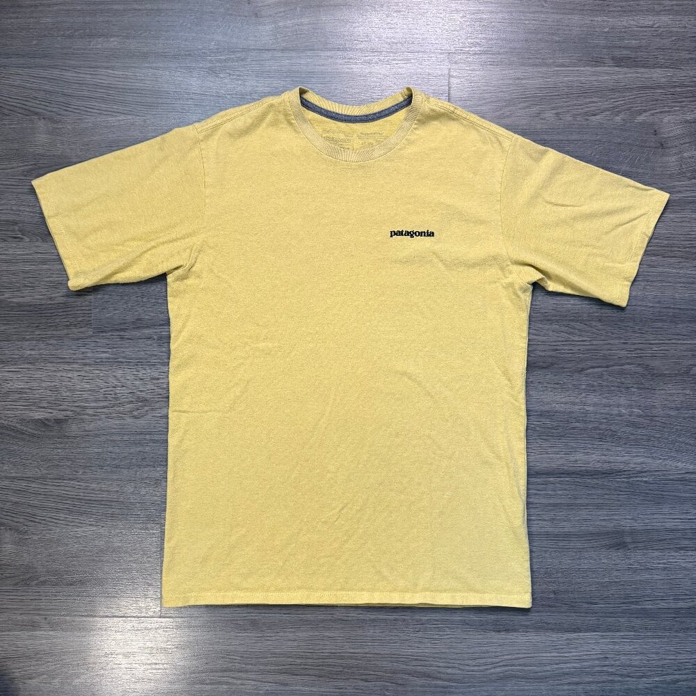 Patagonia Men's P-6 Logo Responsibili-Tee T-Shirt - Yellow